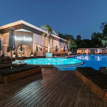 Hotel Bamboo