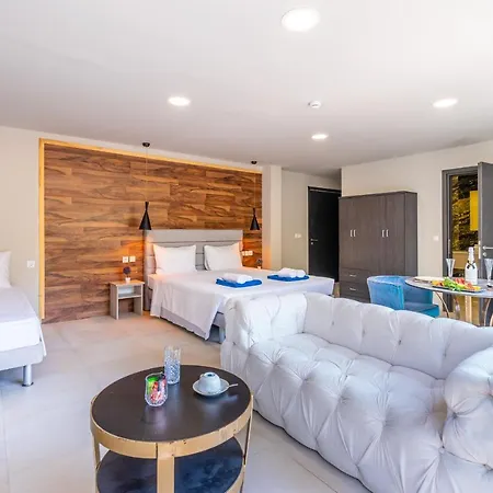 Hotel Bamboo 4*