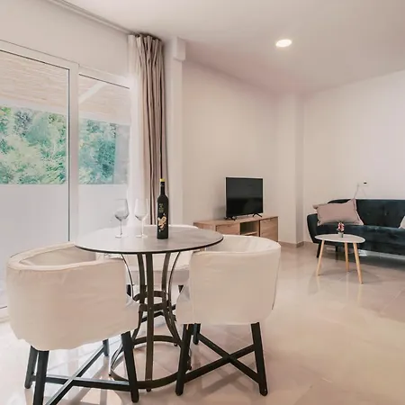 Bamboo Hotel Jalisos